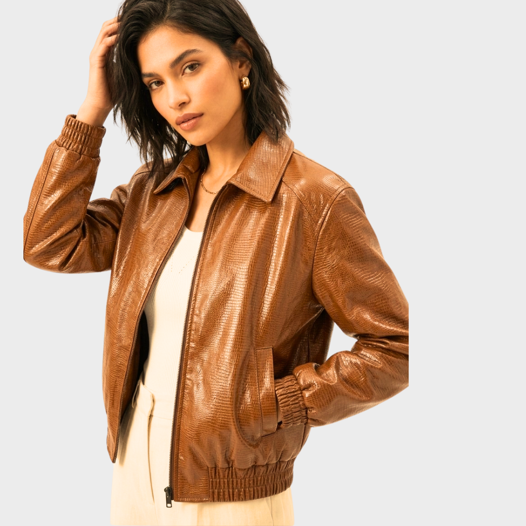 Veste cuir femme moderne Stella Bright look statement brillant