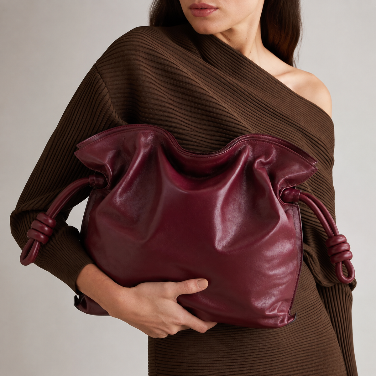 Pochette Flamenco en cuir de veau Nappa